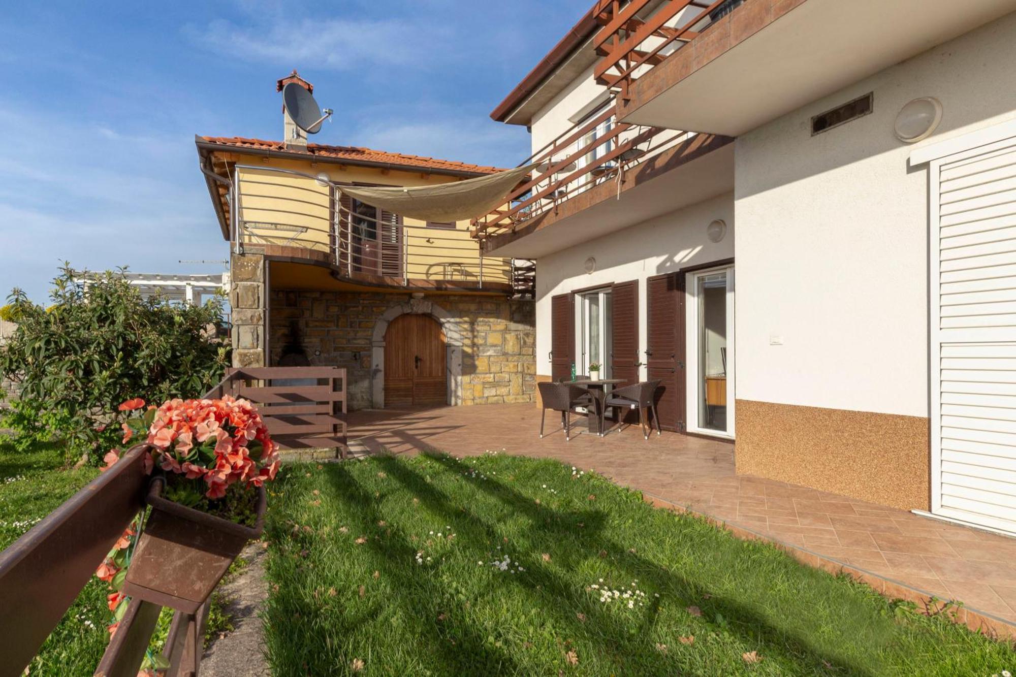 Apartments Souranded By Forest With Sea View Koper Extérieur photo