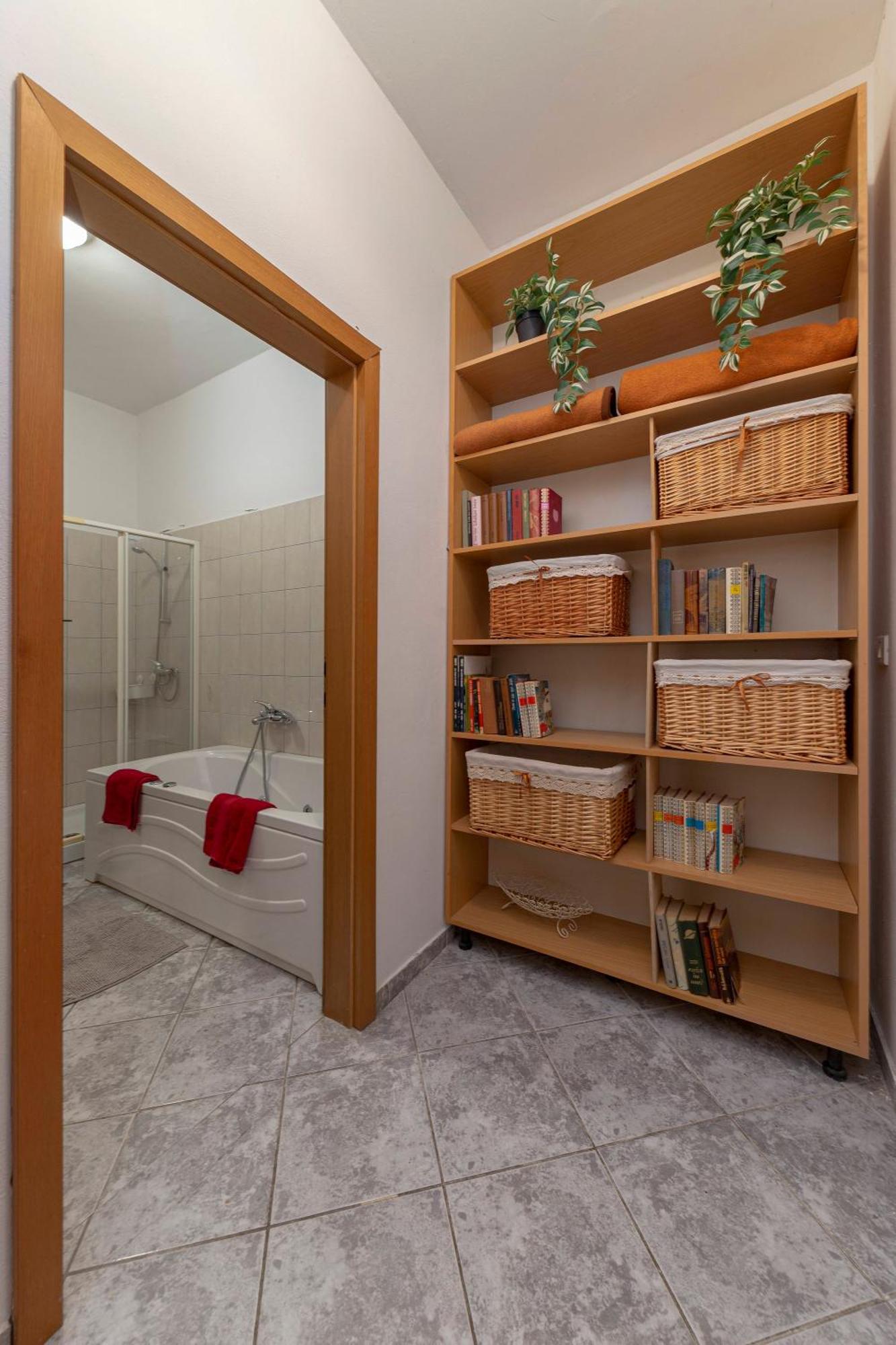 Apartments Souranded By Forest With Sea View Koper Extérieur photo